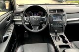 Used 2016 Toyota Camry SE image 4