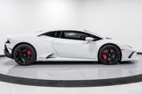 Used 2021 Lamborghini Huracan EVO image 2