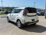 Used 2024 Kia Soul LX image 5
