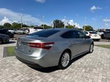 Used 2015 Toyota Avalon Limited image 4