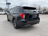 Used 2024 Ford Explorer XLT w/ Equipment Group 202A image 3