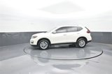 Used 2018 Nissan Rogue SV w/ Premium Package image 4