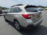 Used 2018 Subaru Outback 2.5i Limited image 6