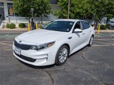 Used 2017 Kia Optima EX image 4