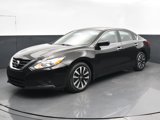 Used 2017 Nissan Altima 2.5 SV image 3