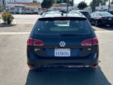 Used 2017 Volkswagen Golf SE image 5