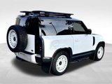 Used 2022 Land Rover Defender 90 image 5