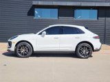 Used 2022 Porsche Macan image 2