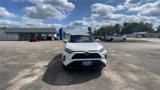 Used 2021 Toyota RAV4 XLE Premium image 3