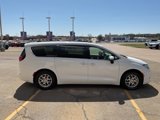 Used 2023 Chrysler Voyager LX image 3