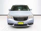 Used 2013 Chrysler Town & Country Touring image 2