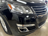 Used 2017 Chevrolet Traverse LT w/ Style and Technology Package image 3