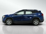 Used 2022 GMC Terrain SLE w/ Driver Convenience Package image 2