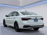 Used 2024 Volkswagen Jetta SE w/ Panoramic Sunroof Package image 6