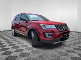 Used 2017 Ford Explorer XLT w/ Equipment Group 202A image 4