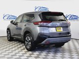 Used 2021 Nissan Rogue SV image 2