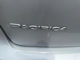 Certified 2023 Chrysler Pacifica Touring-L image 4
