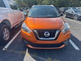 Used 2019 Nissan Kicks SR image 2