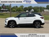 Used 2023 Chevrolet TrailBlazer RS w/ Sun and Liftgate Package image 3