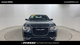 Used 2016 Chrysler 300 Limited w/ Driver Convenience Group image 3
