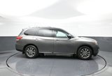 Used 2016 Nissan Pathfinder S image 5