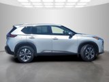 Used 2021 Nissan Rogue SV w/ Premium Package image 3