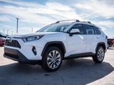 Used 2020 Toyota RAV4 XLE Premium image 4