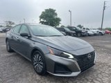 Used 2024 Nissan Altima 2.5 SV image 3