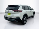 Used 2023 Nissan Rogue SV image 5