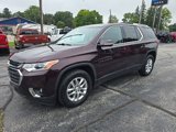 Used 2018 Chevrolet Traverse LT image 2
