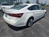 Used 2016 Toyota Avalon Limited image 3