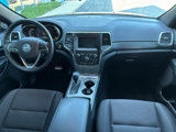 Used 2019 Jeep Grand Cherokee Laredo image 5