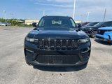 Used 2023 Jeep Grand Cherokee Limited w/ Black Appearance Package image 2