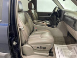 Used 2005 Chevrolet Avalanche Z71 w/ Sun And Sound Package image 4