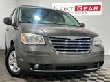 Used 2010 Chrysler Town & Country Touring w/ Entertainment Group #2 image 4