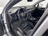 Certified 2024 Porsche Macan image 4