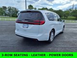 Used 2022 Chrysler Pacifica Touring-L image 3