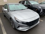 Certified 2023 Hyundai Elantra SEL w/ Convenience Package image 2