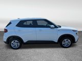 New 2025 Hyundai Venue SE image 2