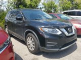 Used 2018 Nissan Rogue S image 2