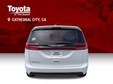 Used 2023 Chrysler Pacifica Touring-L image 5
