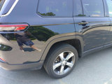 Used 2022 Jeep Grand Cherokee L Limited w/ Luxury Tech Group II image 4
