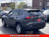 Used 2021 Toyota RAV4 LE image 5
