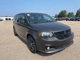 Used 2019 Dodge Grand Caravan SE image 2