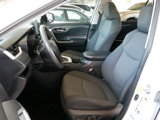 Used 2021 Toyota RAV4 XLE w/ Convenience Package image 2