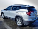 Used 2022 GMC Terrain SLE w/ Driver Convenience Package image 3