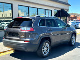 Used 2019 Jeep Cherokee Latitude Plus image 3