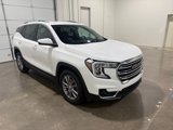 Used 2024 GMC Terrain SLT image 3