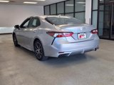 Certified 2022 Toyota Camry SE image 3