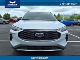 New 2025 Ford Escape ST-Line image 2